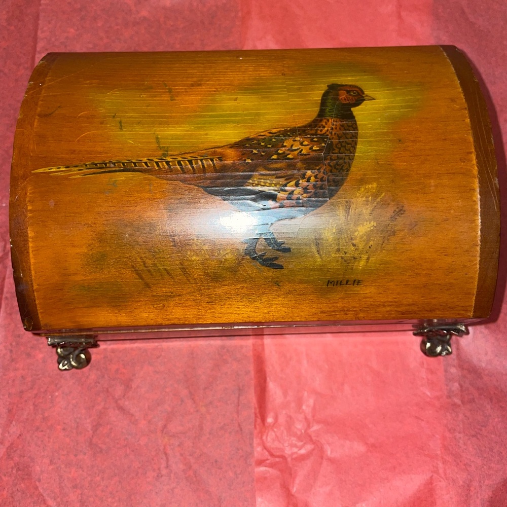 Beautiful vintage pheasant trinket box